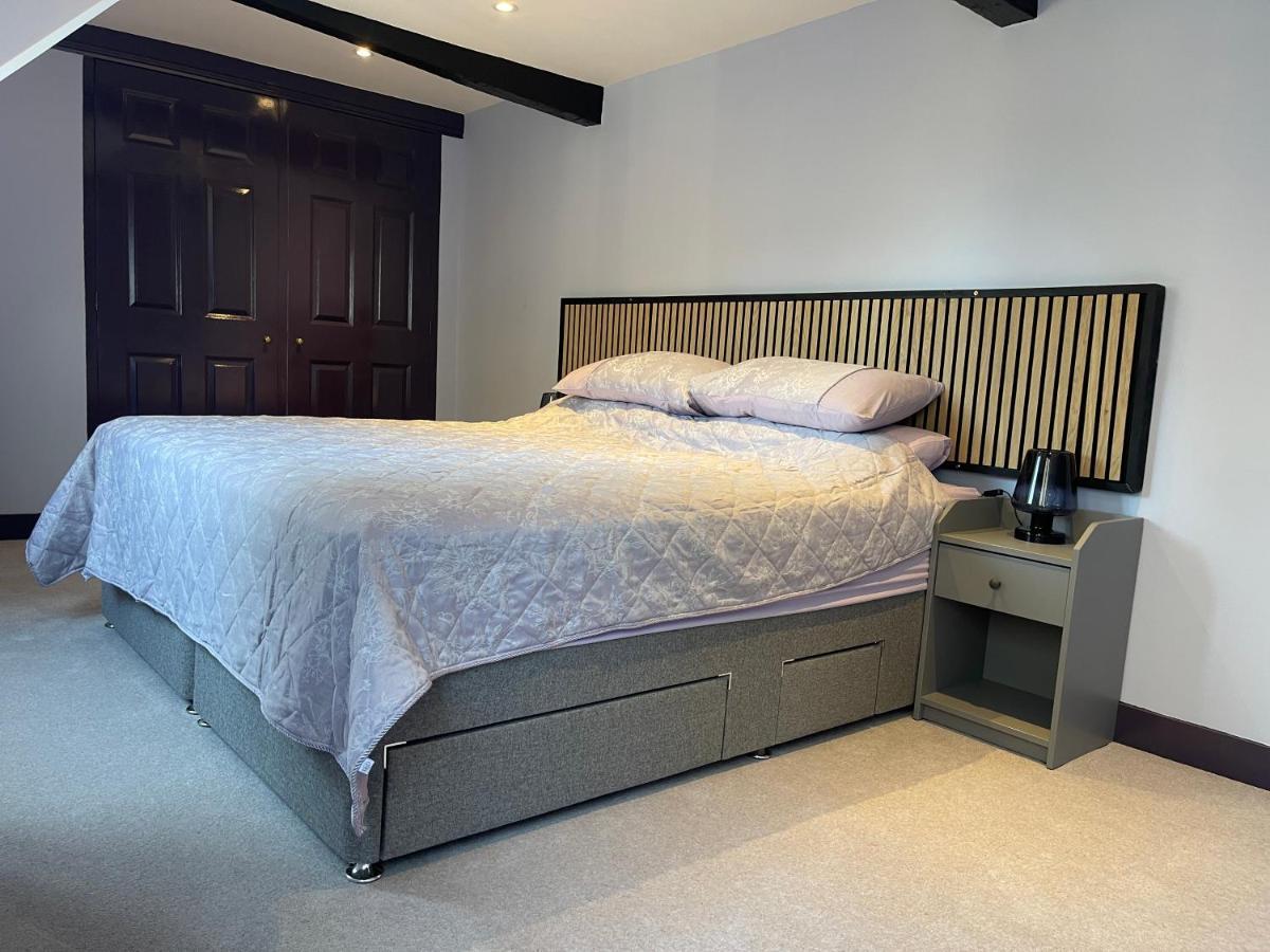 Cathedral View Apartment, Flat 4 Bury St. Edmunds ภายนอก รูปภาพ