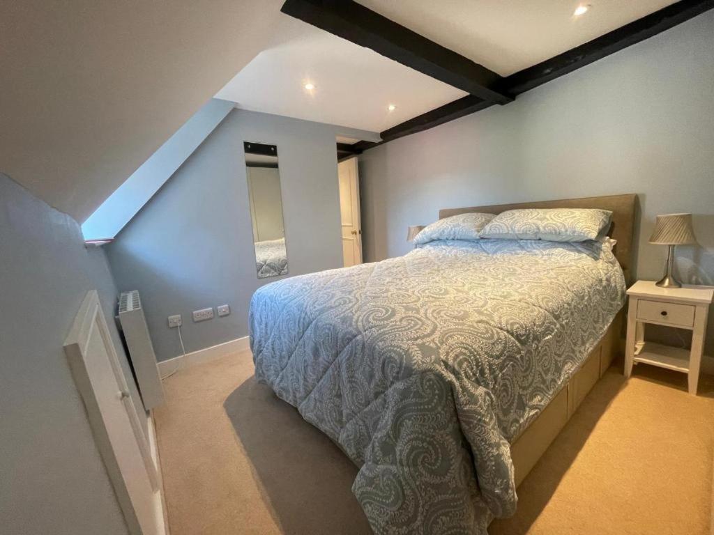 Cathedral View Apartment, Flat 4 Bury St. Edmunds ภายนอก รูปภาพ